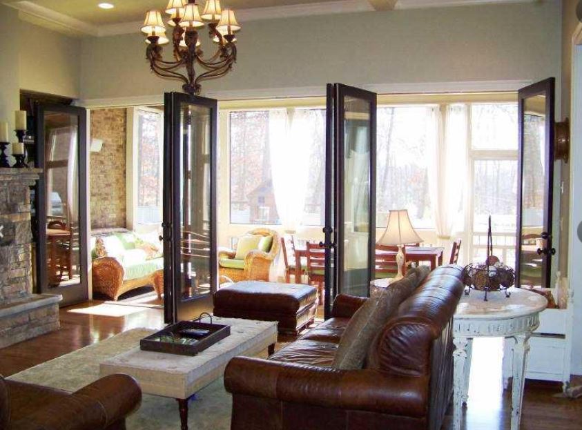 Outdoor indoor space